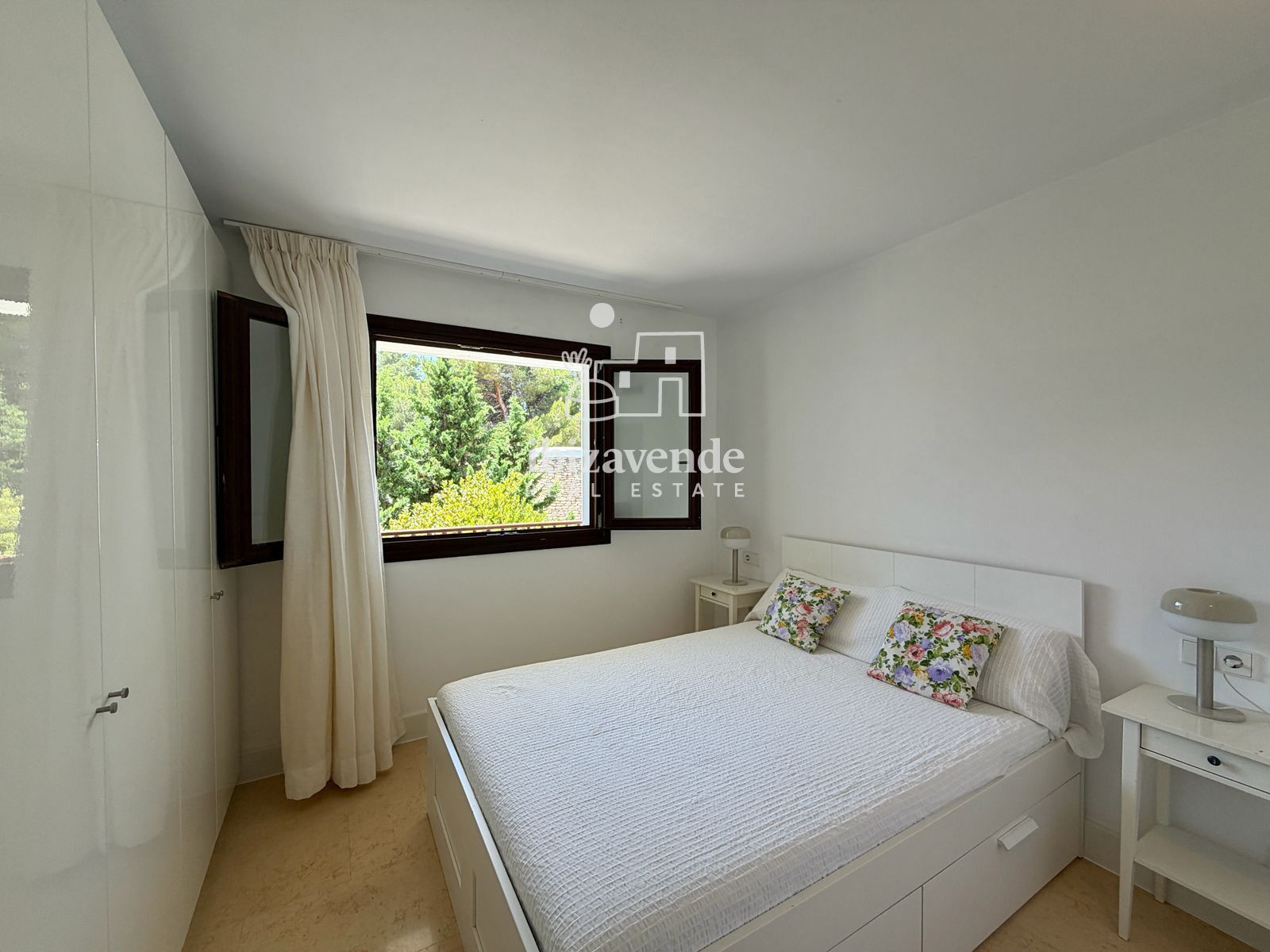 Mobilia Inmueble Image