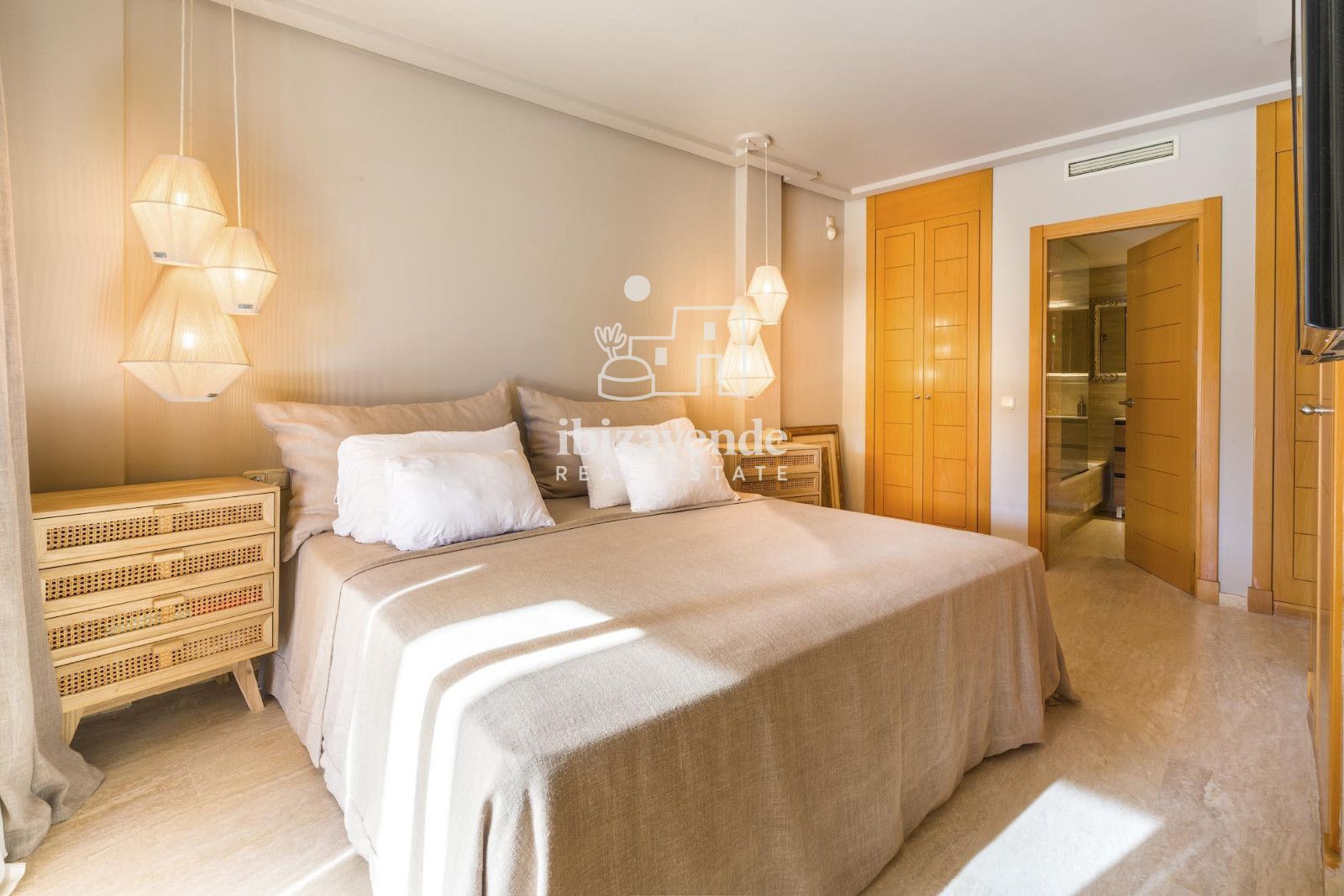 Mobilia Inmueble Image