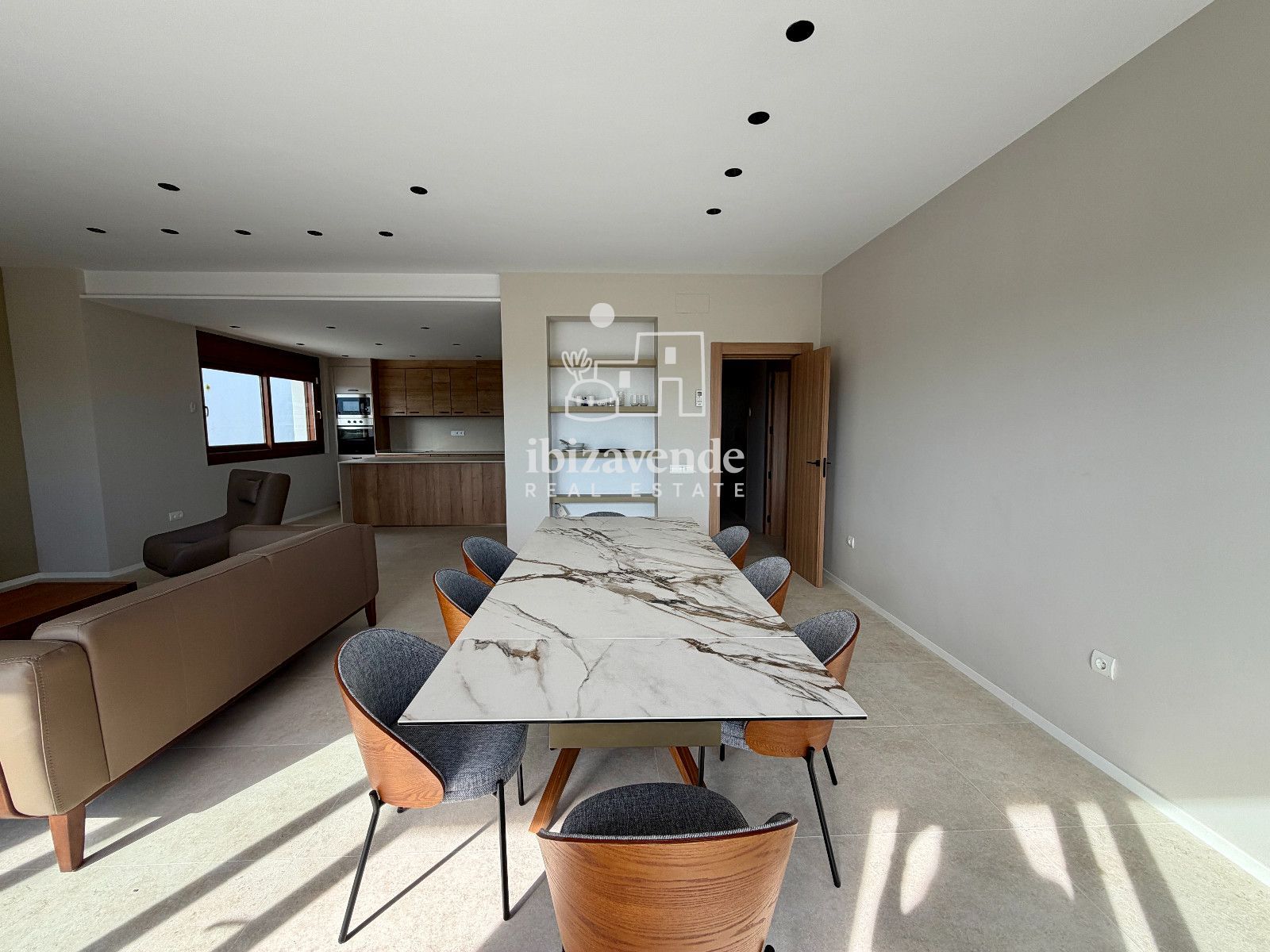 Mobilia Inmueble Image