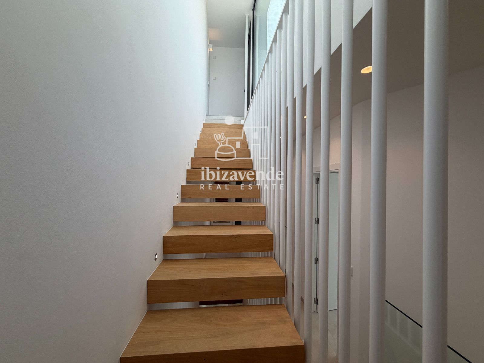 Mobilia Inmueble Image