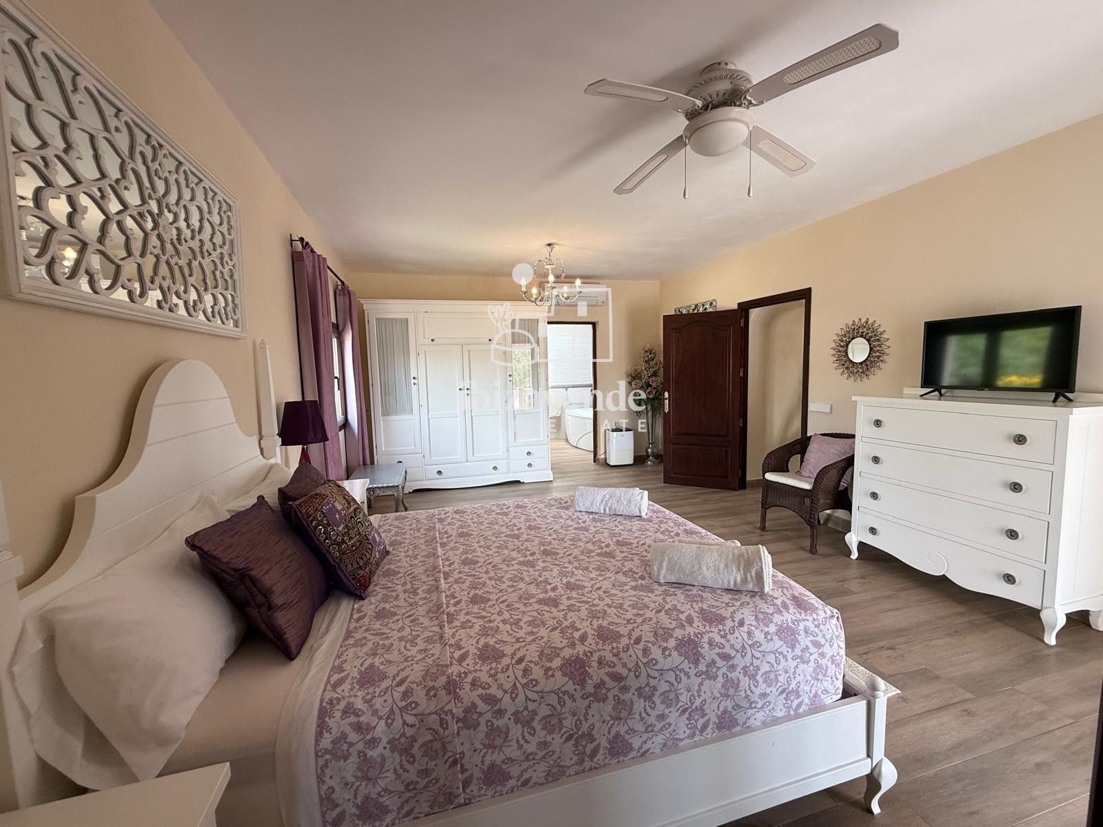 Mobilia Inmueble Image