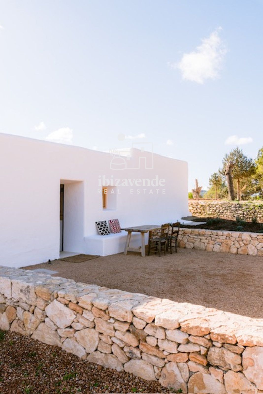 Mobilia Inmueble Image