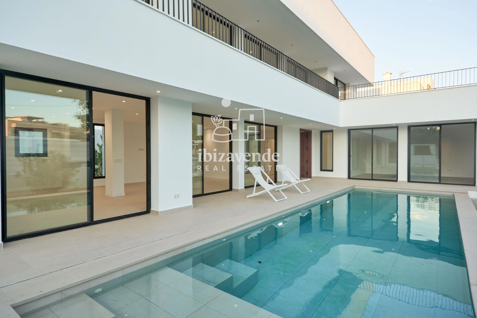 Mobilia Inmueble Image