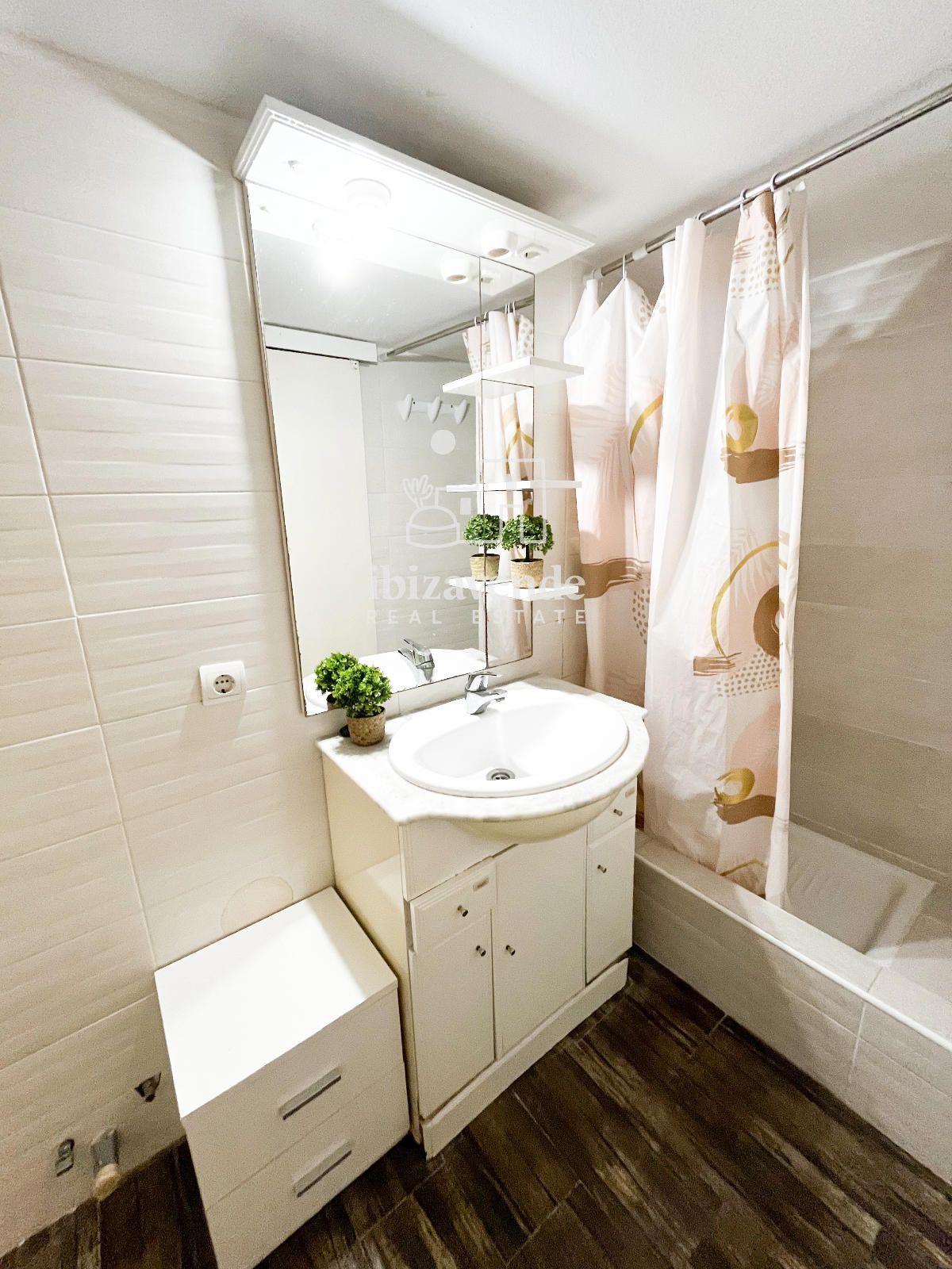 Mobilia Inmueble Image