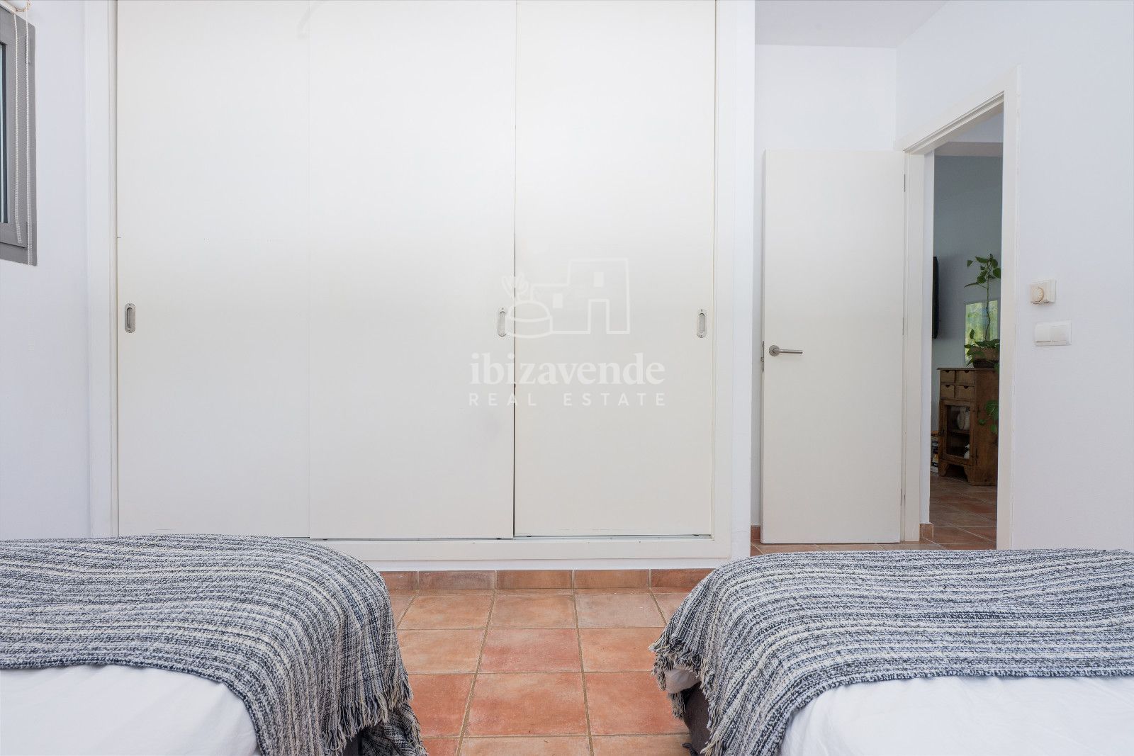 Mobilia Inmueble Image
