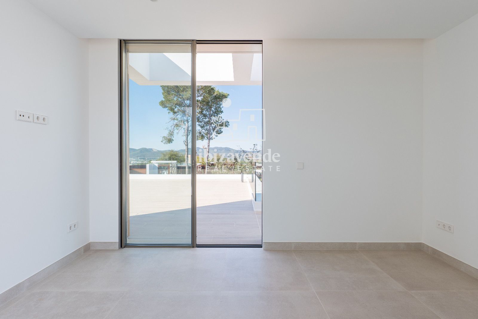 Mobilia Inmueble Image