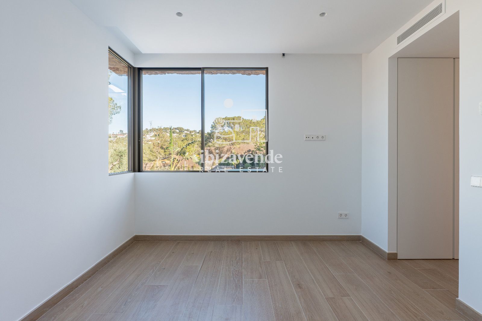 Mobilia Inmueble Image