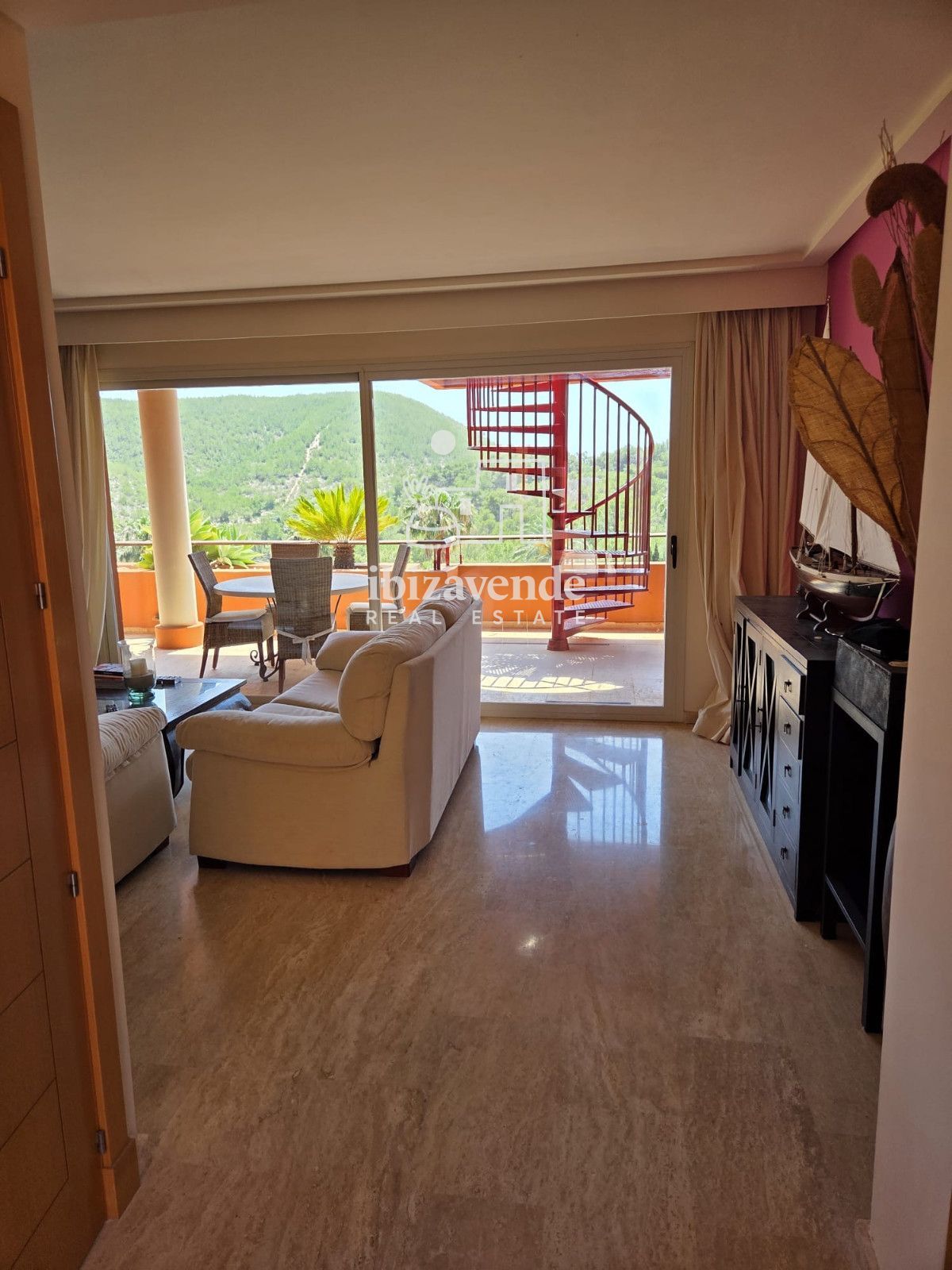 Mobilia Inmueble Image
