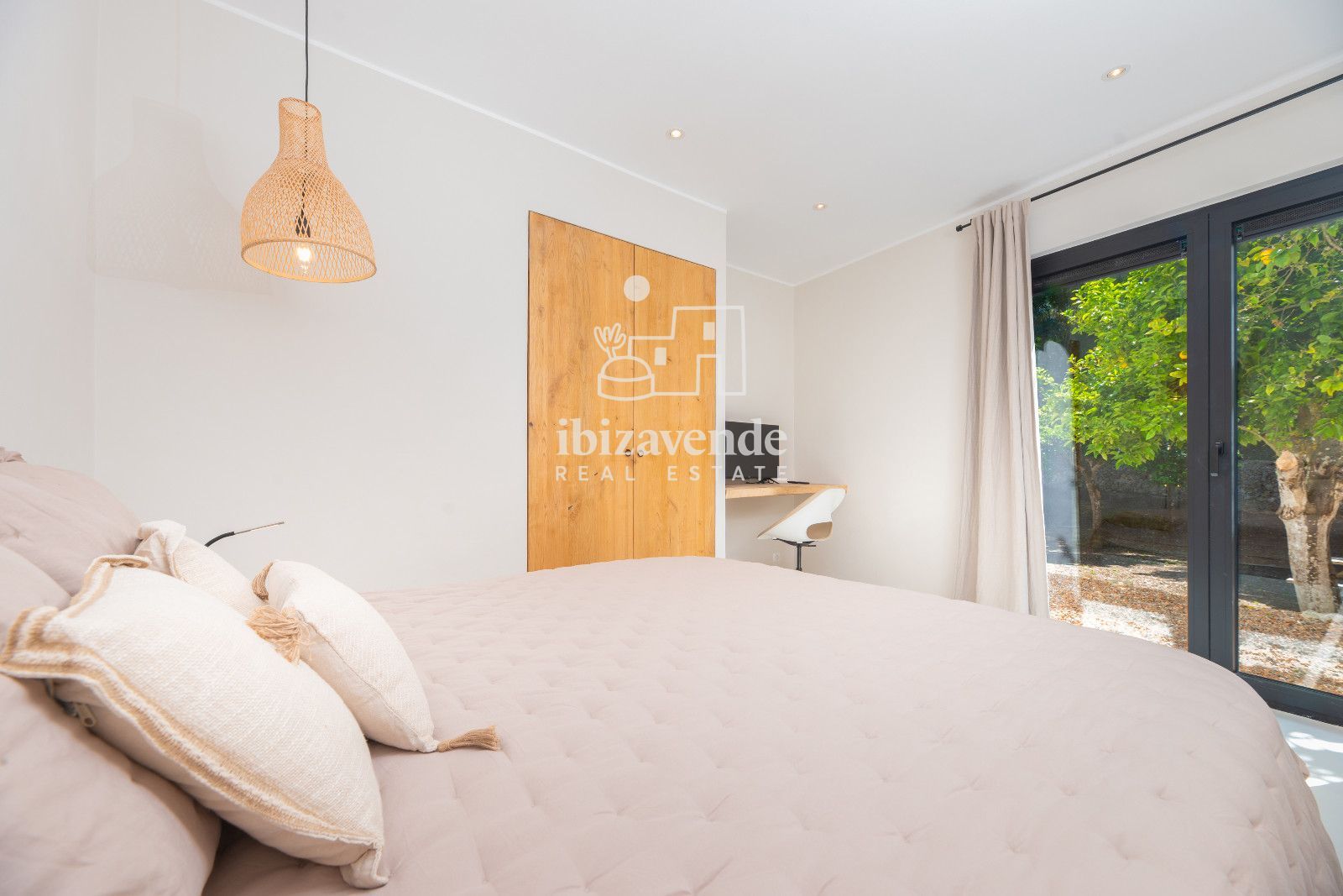 Mobilia Inmueble Image