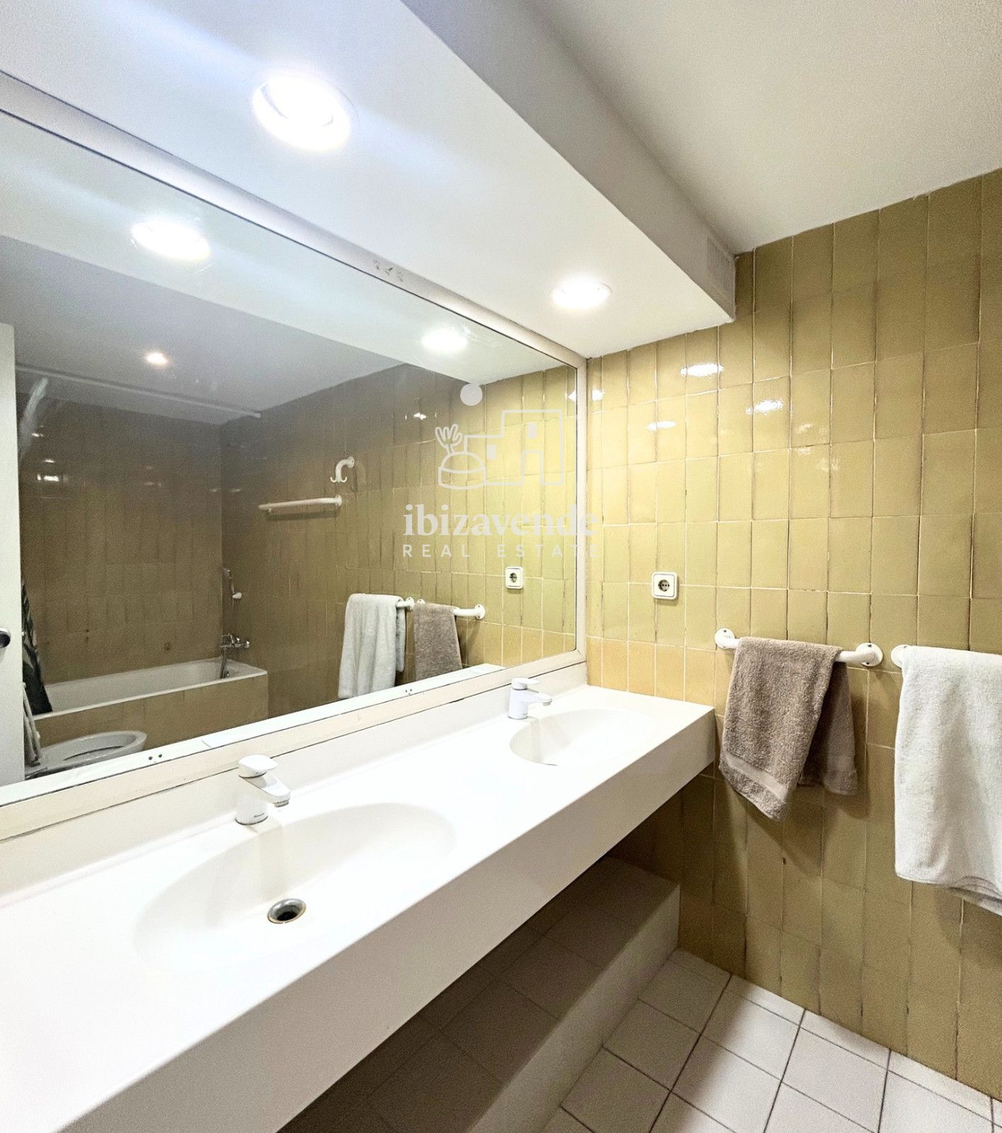 Mobilia Inmueble Image