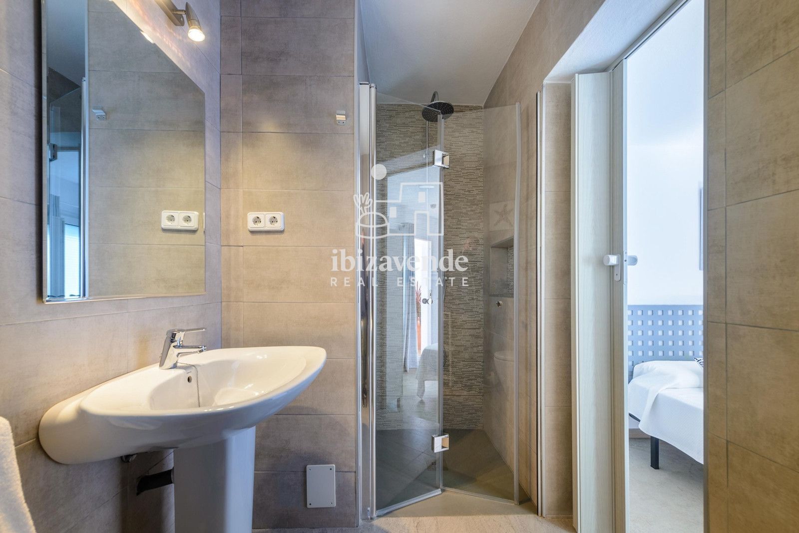 Mobilia Inmueble Image