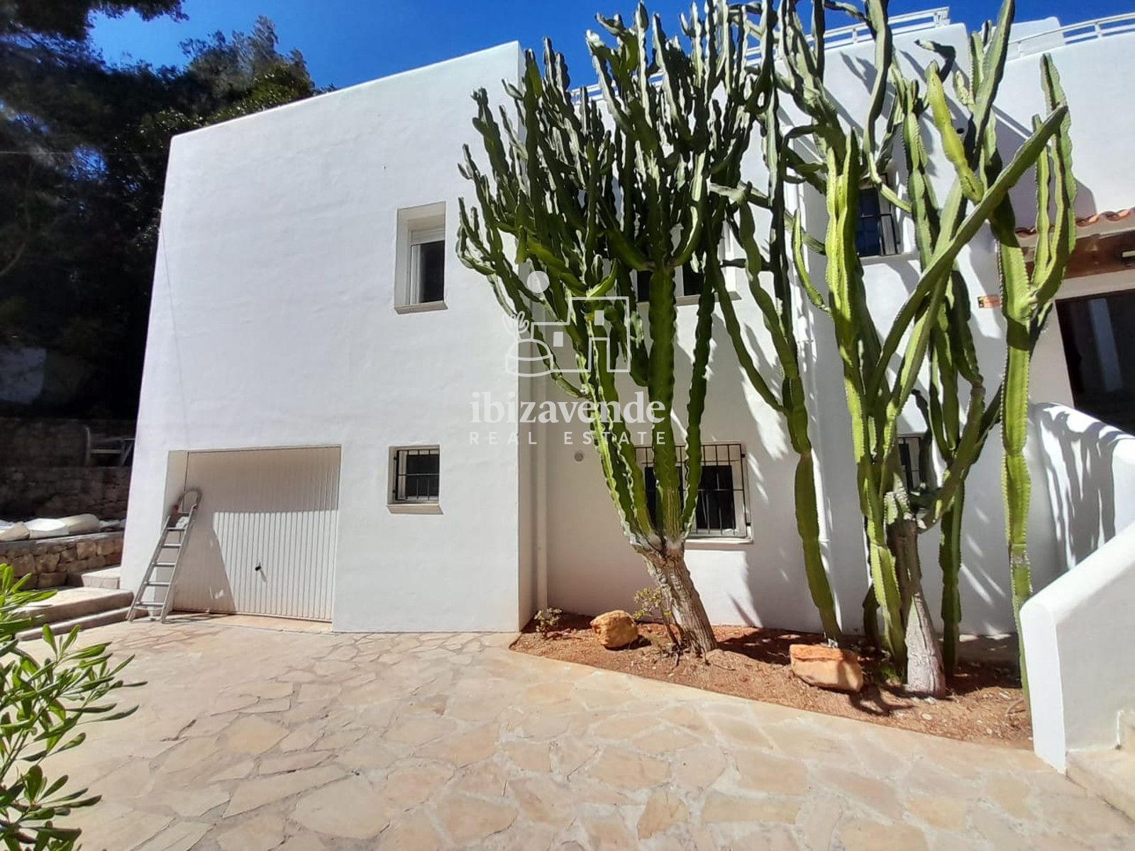 Mobilia Inmueble Image
