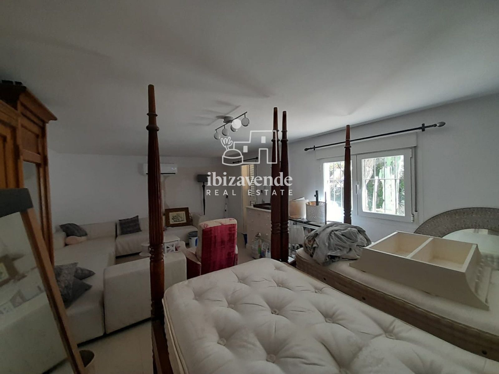 Mobilia Inmueble Image