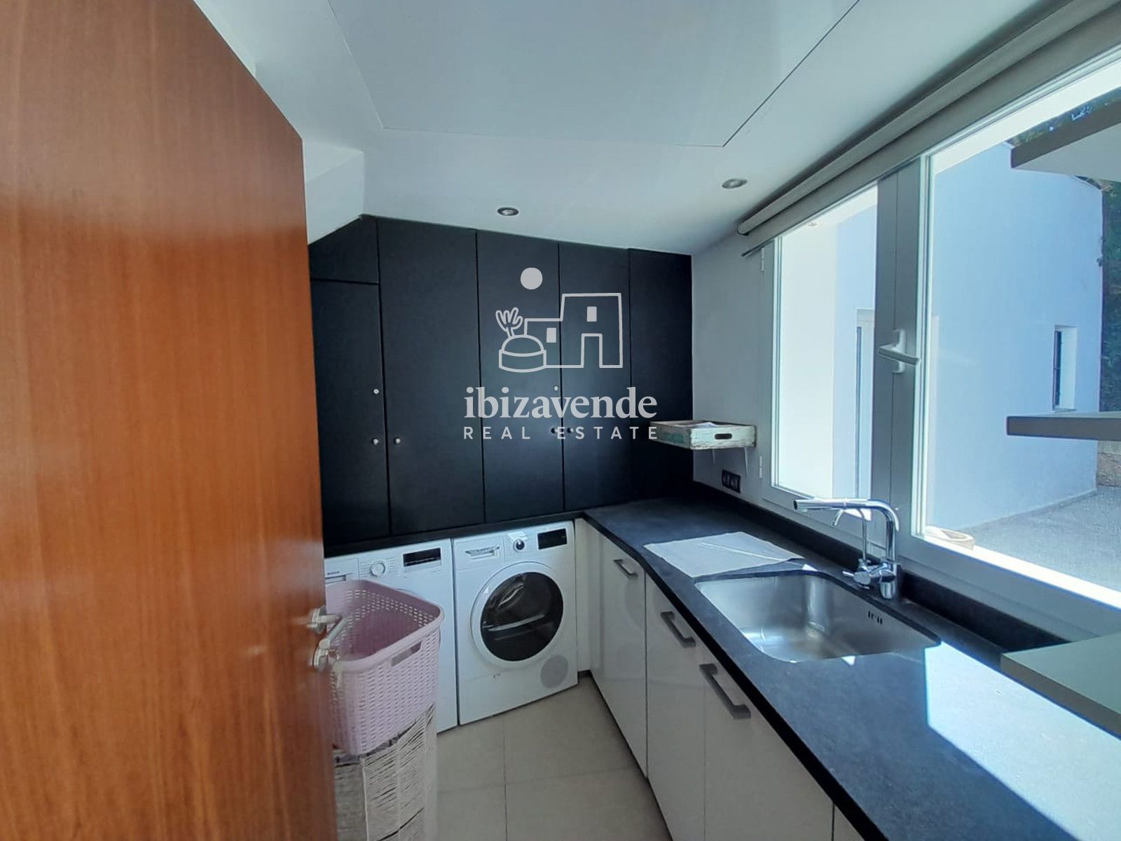 Mobilia Inmueble Image