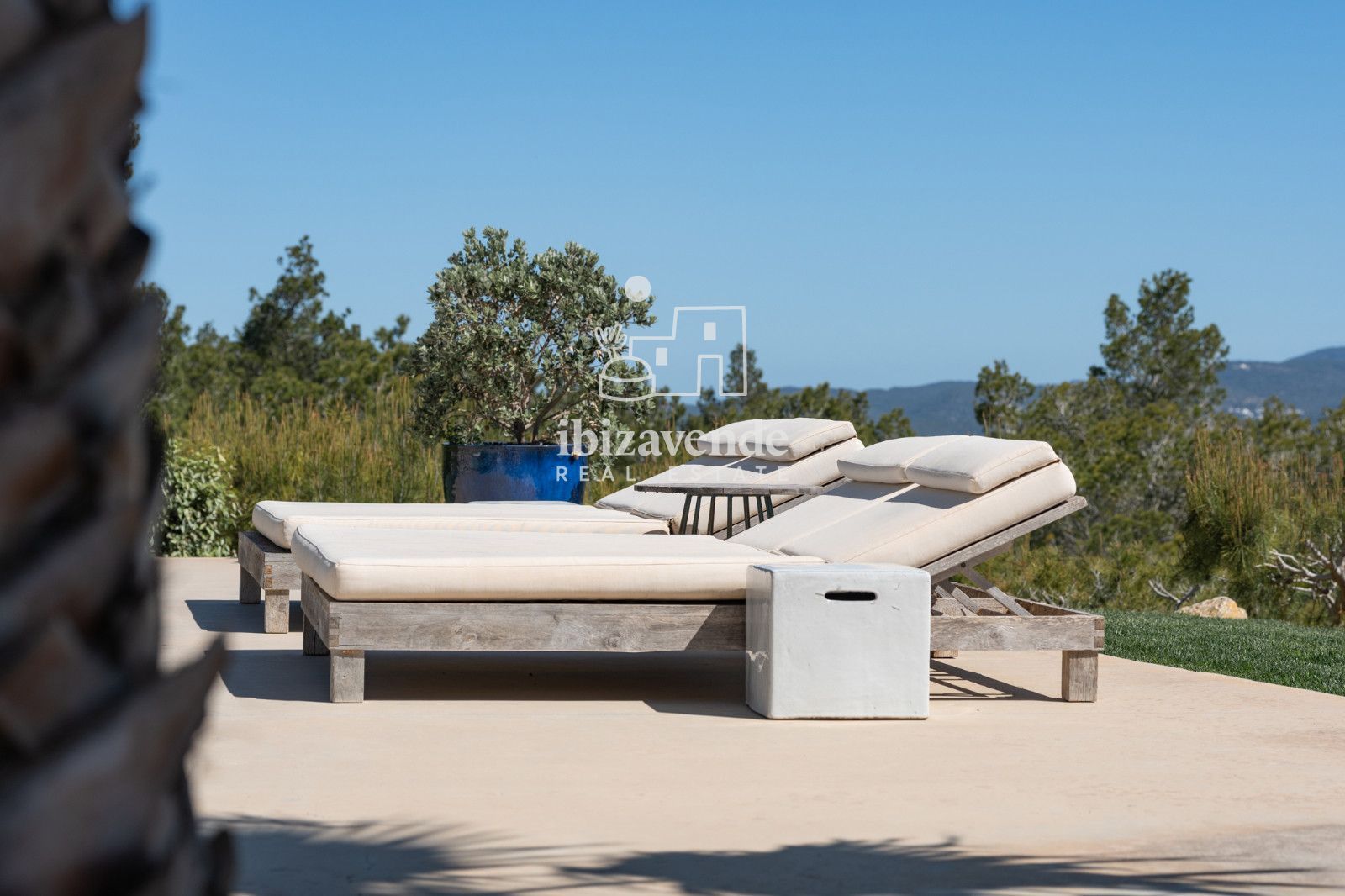 Mobilia Inmueble Image
