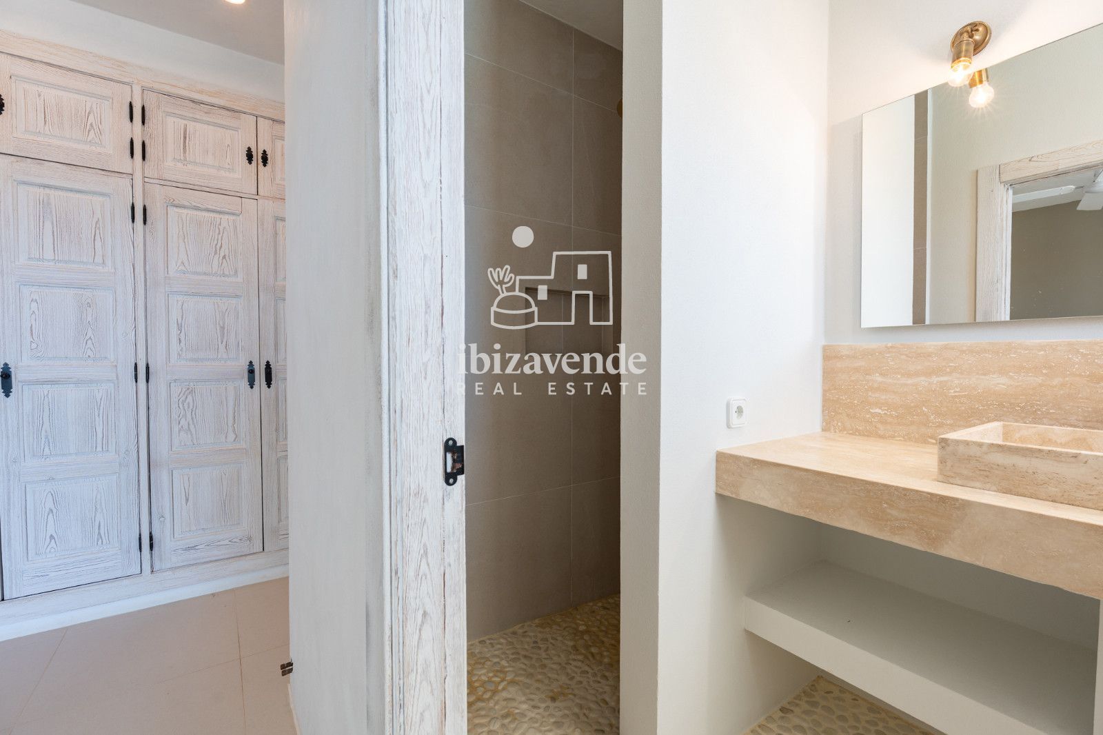 Mobilia Inmueble Image