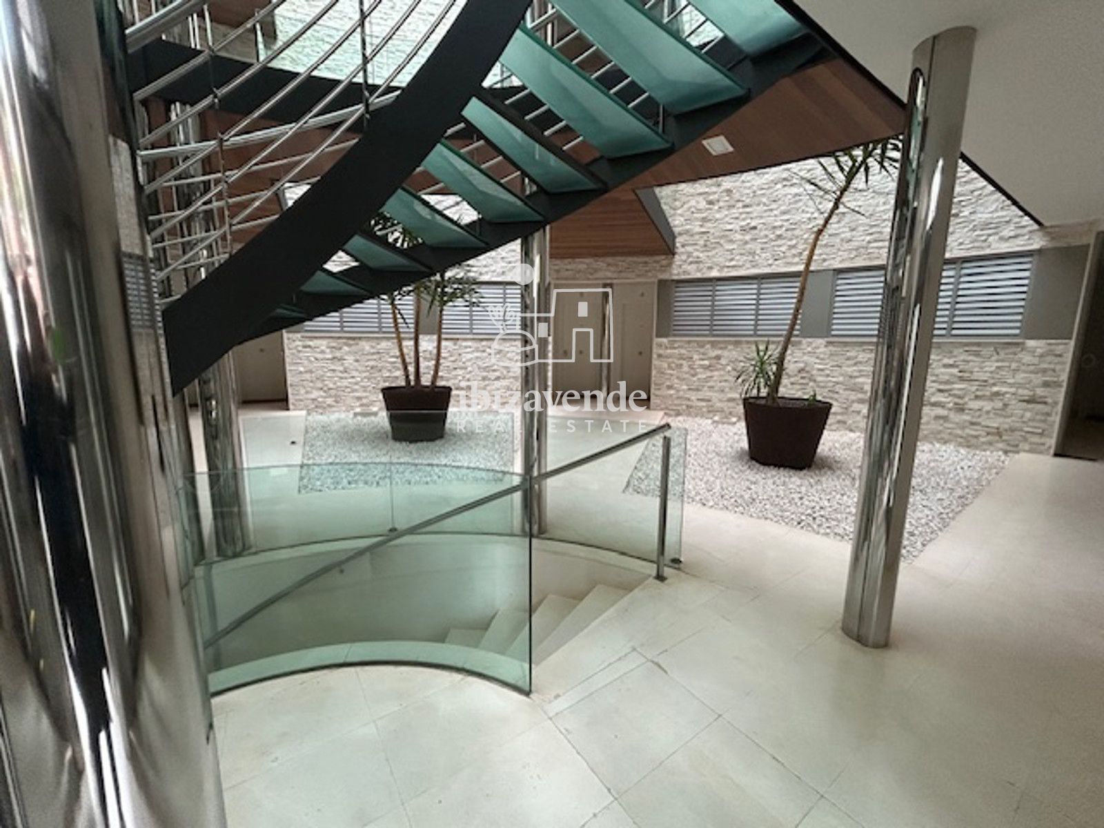 Mobilia Inmueble Image