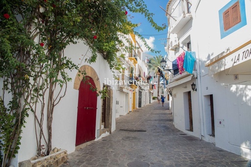 Cover Media